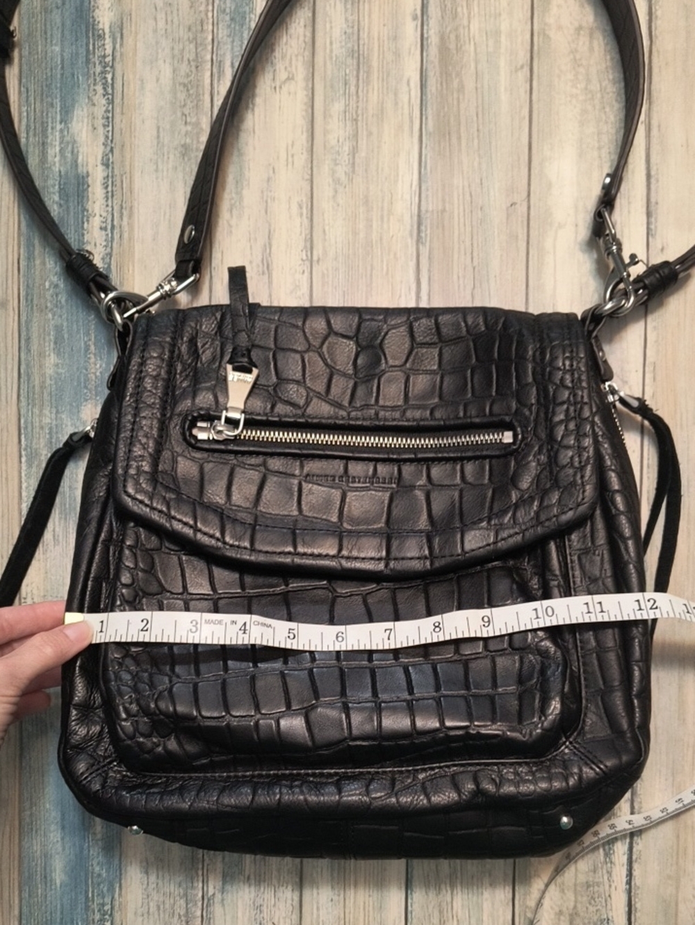 Aimee Kestenberg Leather Shoulder Bag -Fifth Avenue Black Croco - Picture 5 of 11